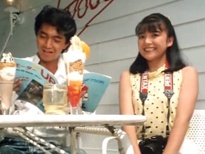 Hakko and Mai with magazine and ice cream