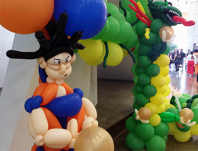 Goku and Shenron balloons