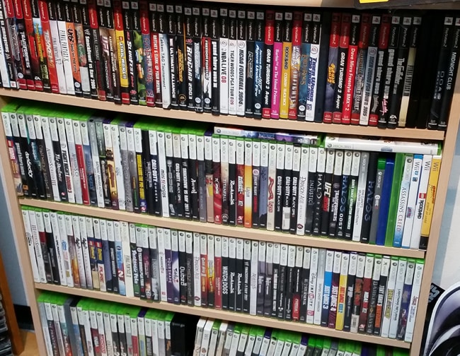 Video game shelf