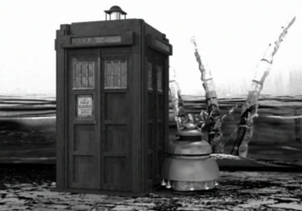 TARDIS with Chumbley on planet