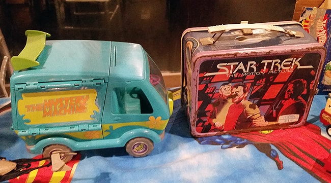 Mystery Machine and Star Trek lunch boxes